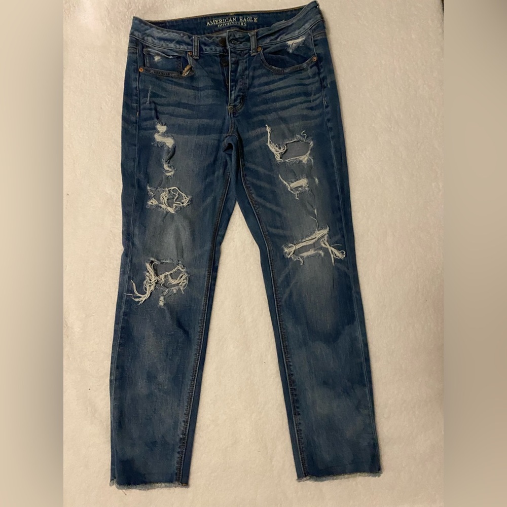 american eagle “boyfriend” style jeans, button down zipper